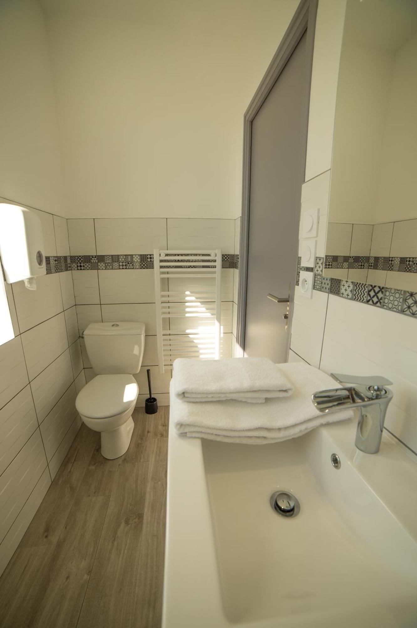 Appart Hotel De La Souleuvre Le Bény-Bocage Стая снимка